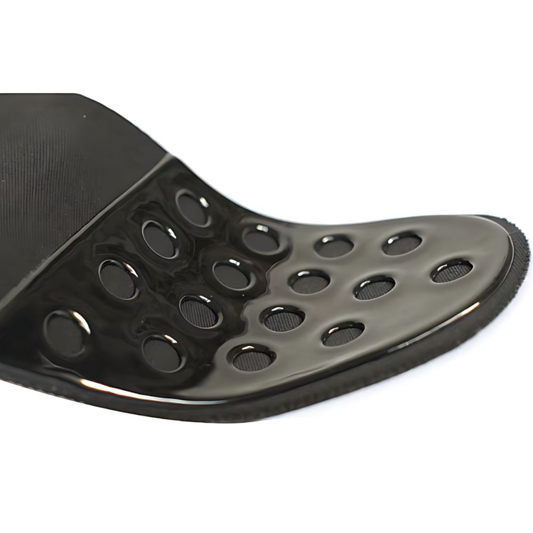 Biustonosz samonośny bardotka