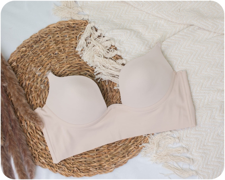 Biustonosz z głębokim dekoltem beżowy