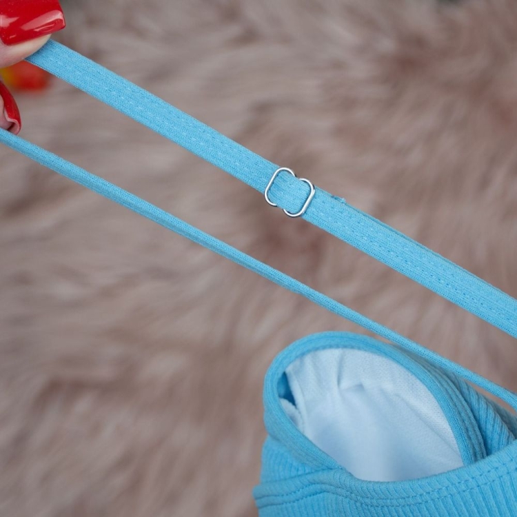 Czarny strój kąpielowy dwuczęściowy prążkowany wysoki stan