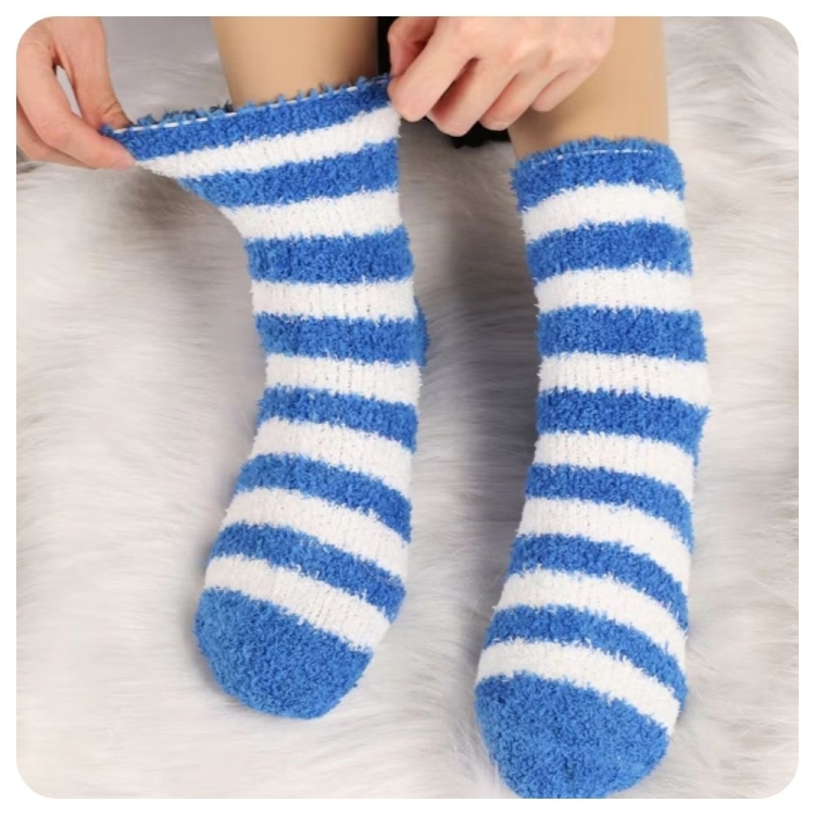 12 PAR Skarpety damskie ciepłe zimowe skarpetki bukla mix kolorów