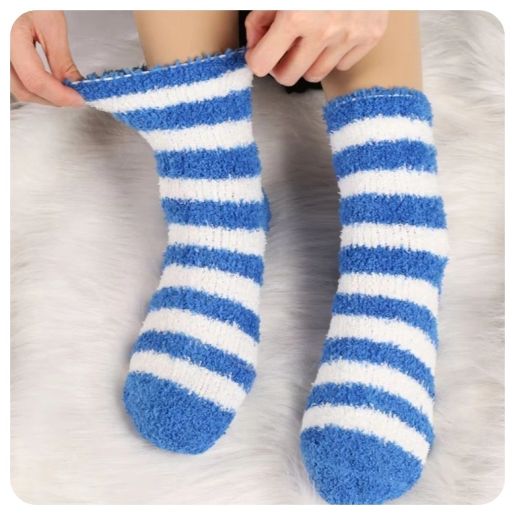 12 PAR Skarpety damskie ciepłe zimowe skarpetki bukla mix kolorów