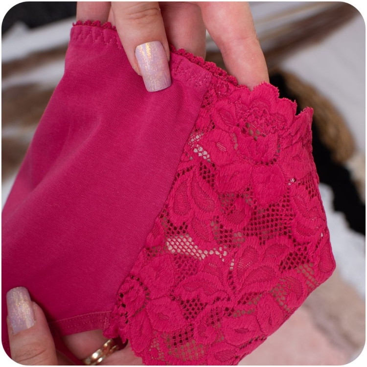 6 par Majtki damskie bawełniane z miękką koronką mix