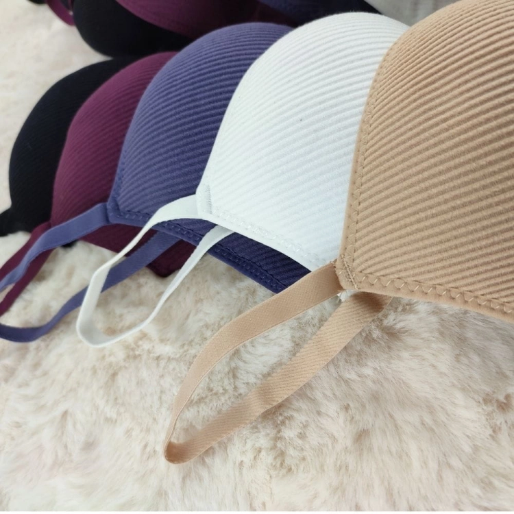 Biustonosz Prążkowany Biały Wygodny i Modelujący Biust