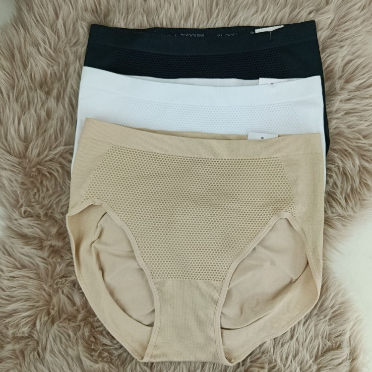 Majtki Modelujące push-up